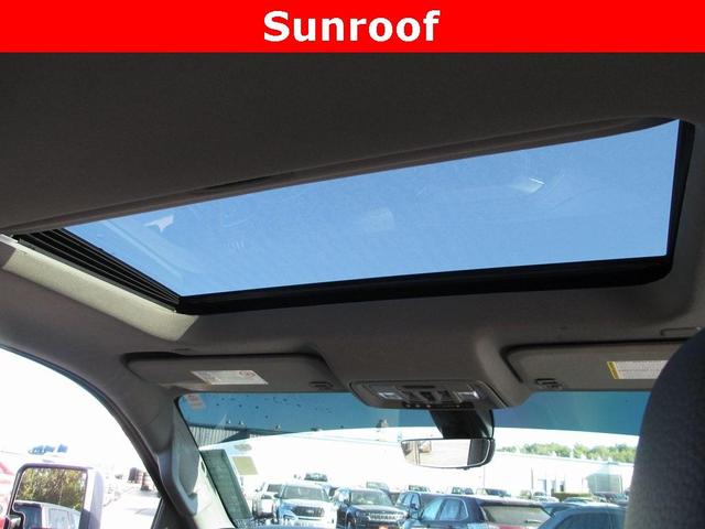 Photo of 2023 Quicksilver Metallic GMC Sierra 2500