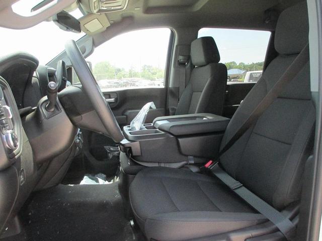 Photo of 2025 Summit White GMC Sierra 3500