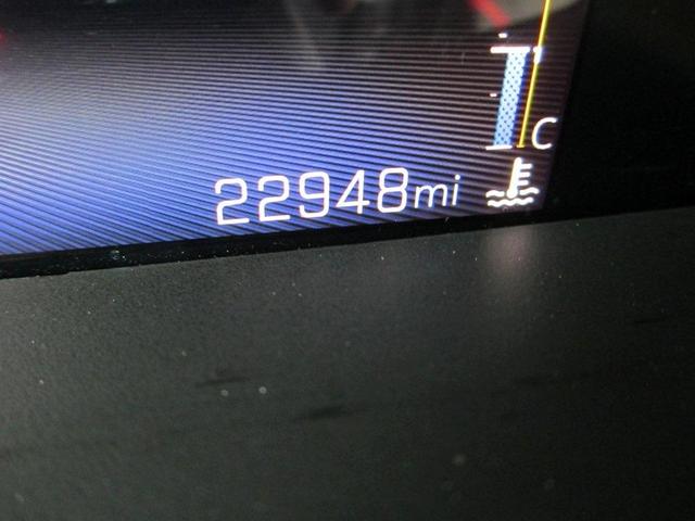 Photo of 2023 Summit White Chevrolet Colorado