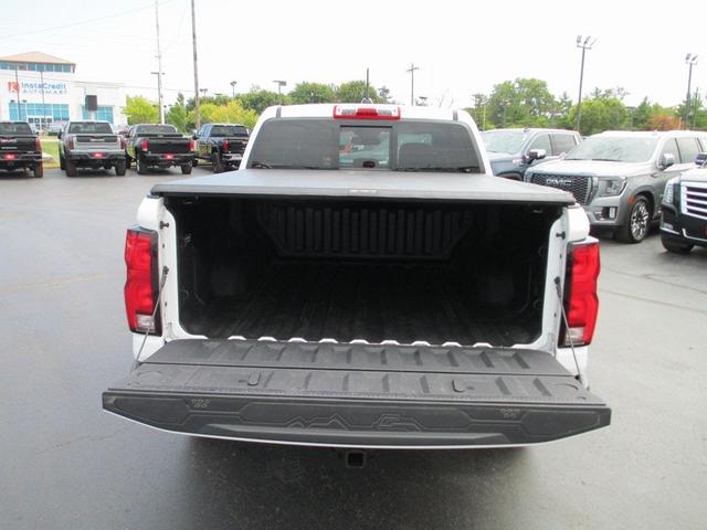 Photo of 2023 Summit White Chevrolet Colorado