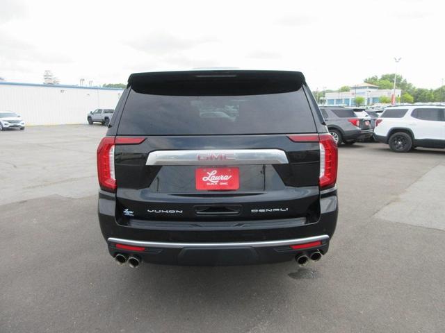 Photo of 2021 Onyx Black GMC Yukon XL
