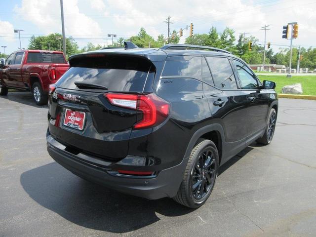 Photo of 2024 Ebony Twilight Metallic GMC Terrain