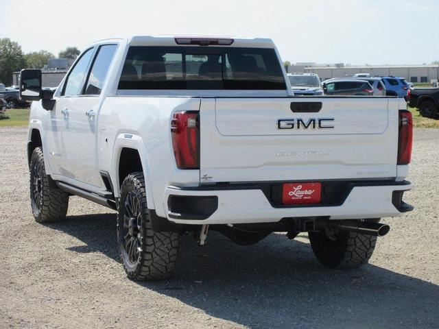 Photo of 2025 Summit White GMC Sierra 2500