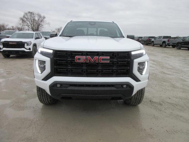 Photo of 2025 Summit White GMC Canyon