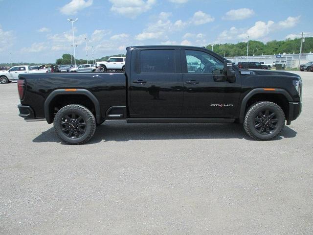 Photo of 2025 Onyx Black GMC Sierra 2500