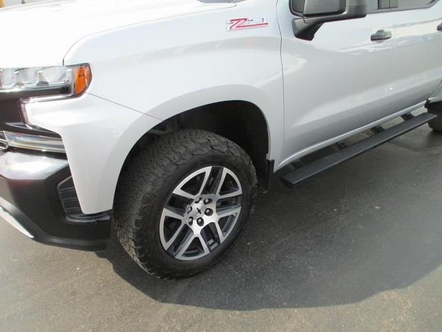 Photo of 2021 Silver Ice Metallic Chevrolet Silverado 1500