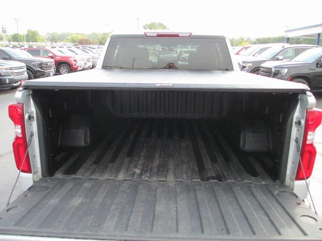 Photo of 2021 Silver Ice Metallic Chevrolet Silverado 1500