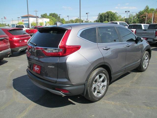 Photo of 2018 Modern Steel Metallic Honda CR-V