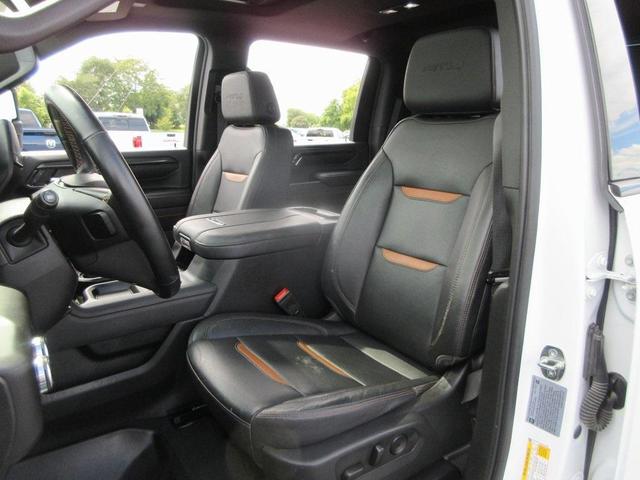 Photo of 2024 Summit White GMC Sierra 2500