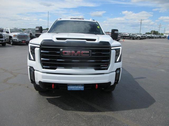 Photo of 2024 Summit White GMC Sierra 2500