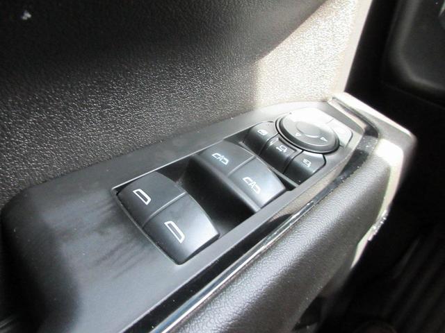 Photo of 2024 Summit White GMC Sierra 2500