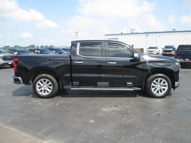 Photo of 2020 Black Chevrolet Silverado 1500