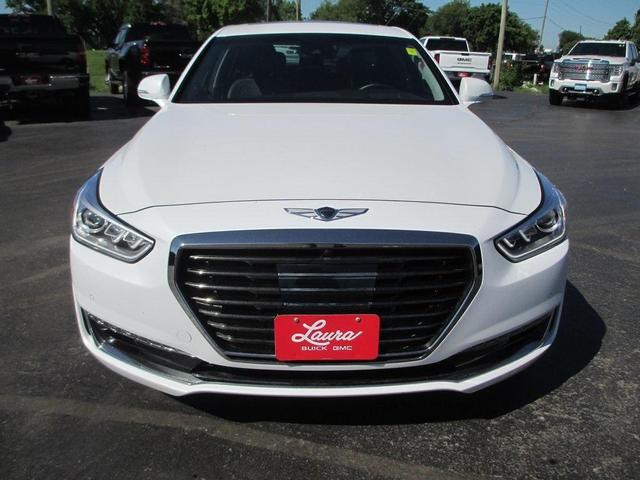 Photo of 2019 Casablanca White Genesis G90