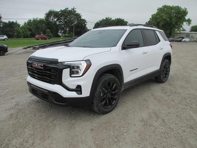 Photo of 2026 Summit White GMC Terrain