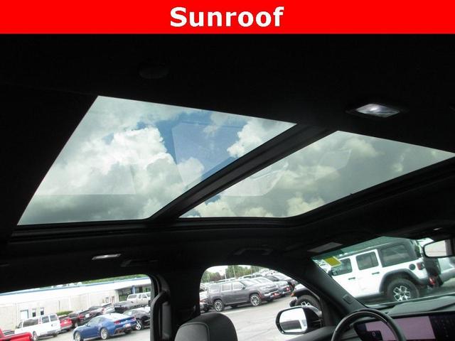 Photo of 2025 Moonstone Gray Metallic Buick Enclave