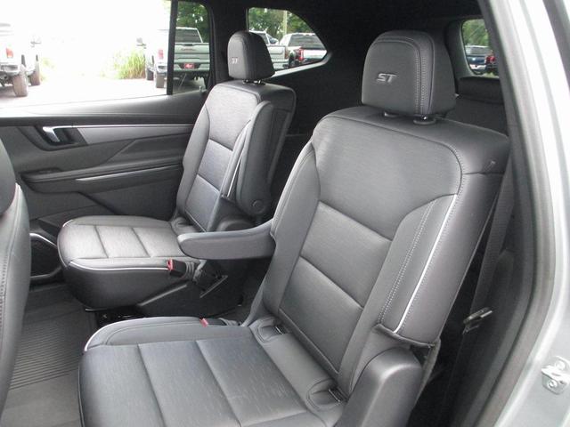 Photo of 2025 Moonstone Gray Metallic Buick Enclave