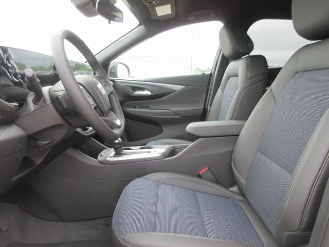 Photo of 2025 Ebony Twilight Metallic Buick Envista