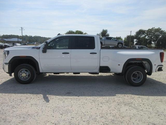 Photo of 2026 Summit White GMC Sierra 3500
