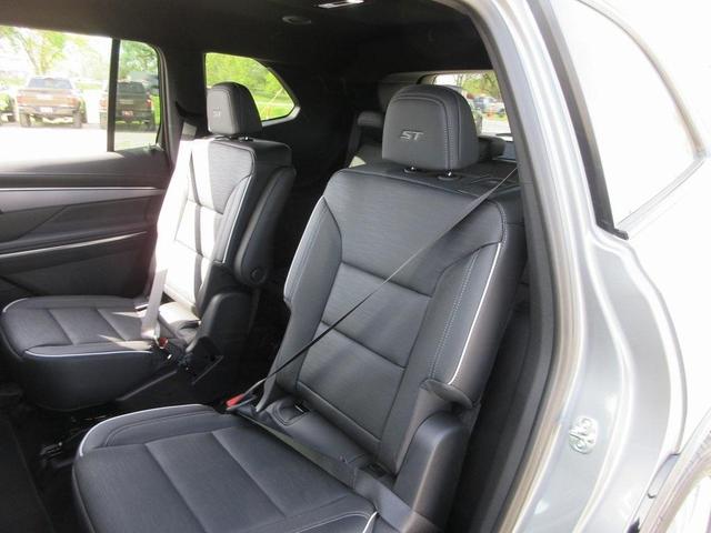 Photo of 2025 Moonstone Gray Metallic Buick Enclave