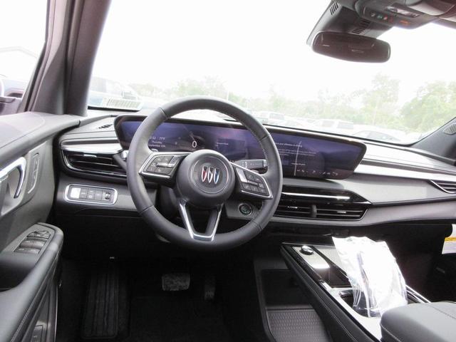 Photo of 2025 Summit White Buick Enclave