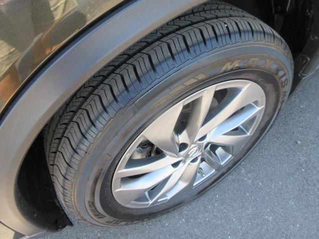 Photo of 2015 Midnight Jade Nissan Rogue