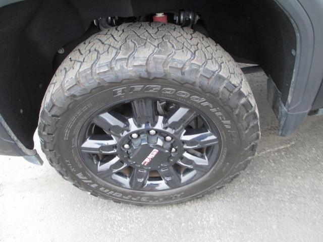 Photo of 2024 Titanium Rush Metallic GMC Sierra 2500