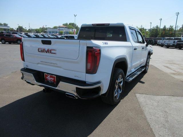 Photo of 2025 Summit White GMC Sierra 1500