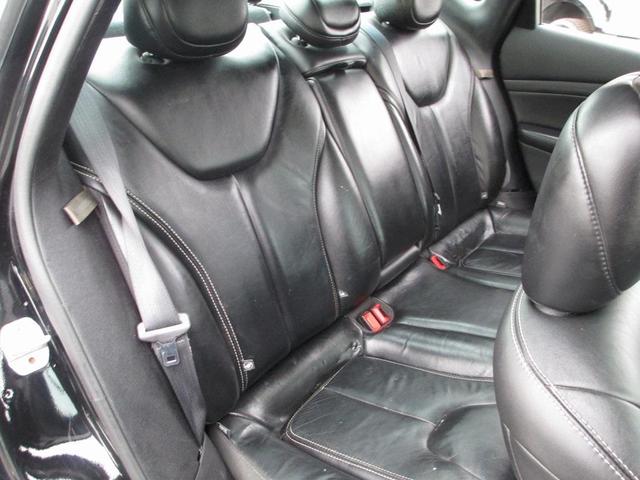 Photo of 2013 Pitch Black Clearcoat Dodge Dart