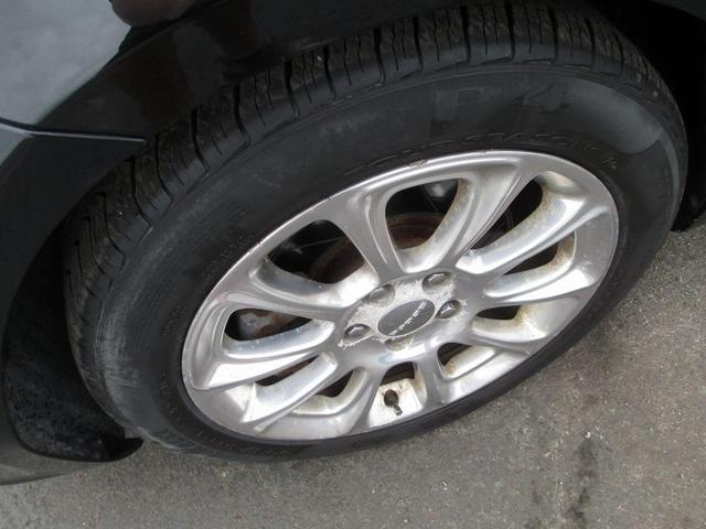 Photo of 2013 Pitch Black Clearcoat Dodge Dart