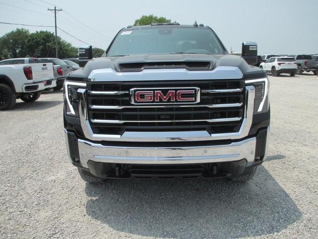 Photo of 2025 Onyx Black GMC Sierra 2500