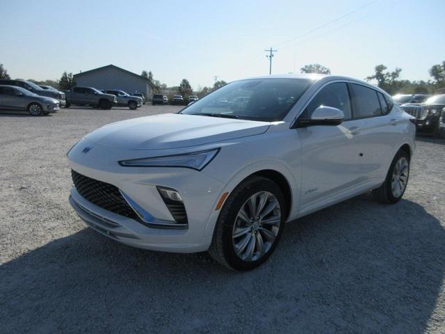 Photo of 2025 White Frost Tri-Coat Buick Envista