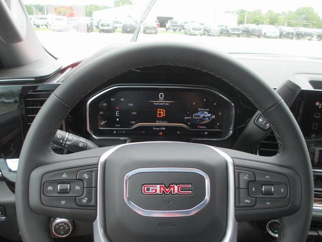 Photo of 2025 Summit White GMC Sierra 3500