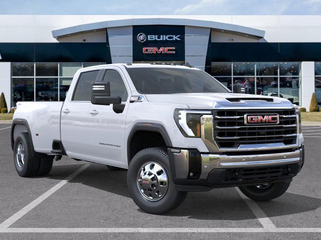 Photo of 2025 Summit White GMC Sierra 3500
