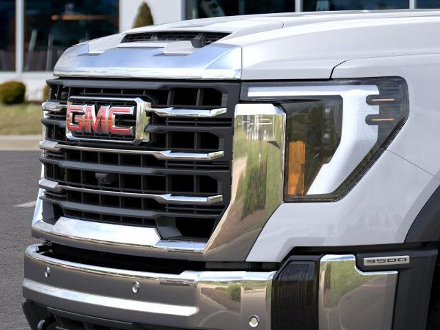 Photo of 2025 Summit White GMC Sierra 3500