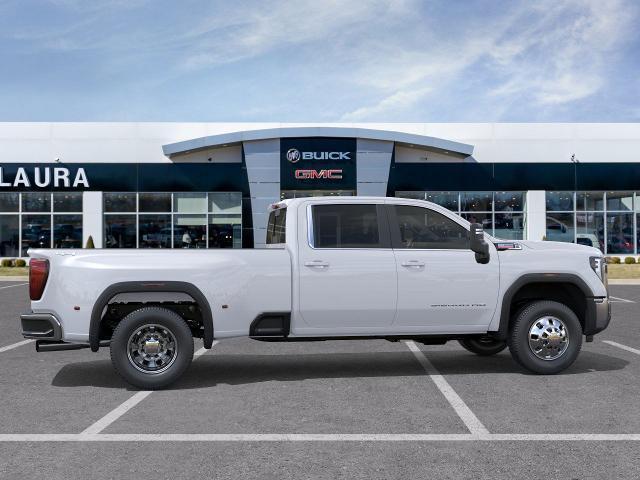 Photo of 2025 Summit White GMC Sierra 3500