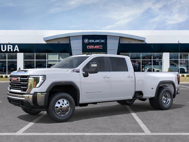 Photo of 2025 Summit White GMC Sierra 3500
