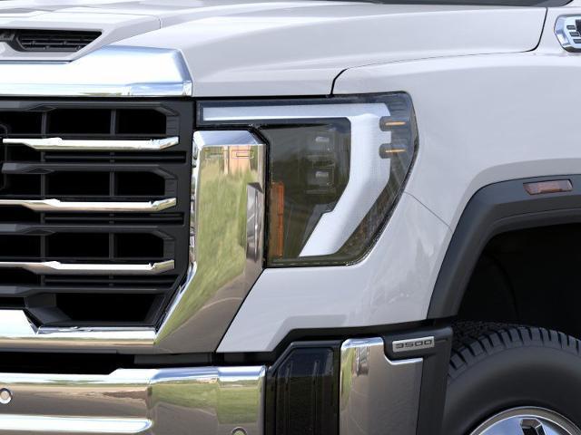 Photo of 2025 Summit White GMC Sierra 3500