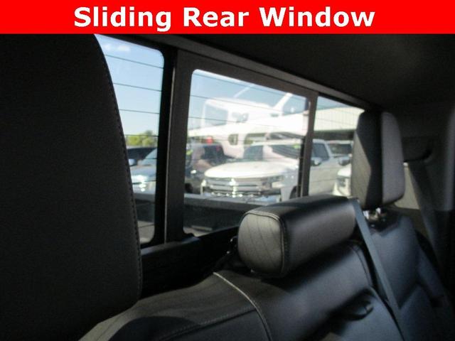 Photo of 2020 Onyx Black GMC Sierra 1500