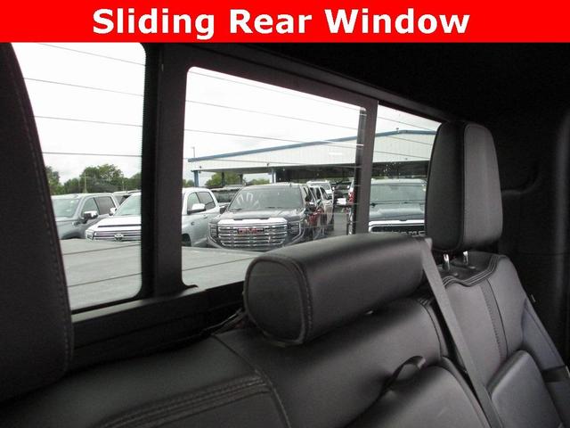 Photo of 2022 Summit White Chevrolet Silverado 2500
