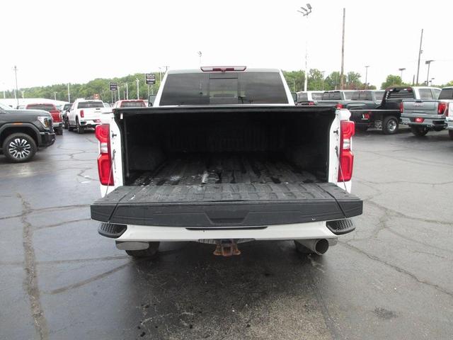 Photo of 2022 Summit White Chevrolet Silverado 2500