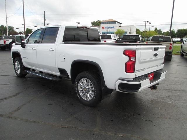 Photo of 2022 Summit White Chevrolet Silverado 2500