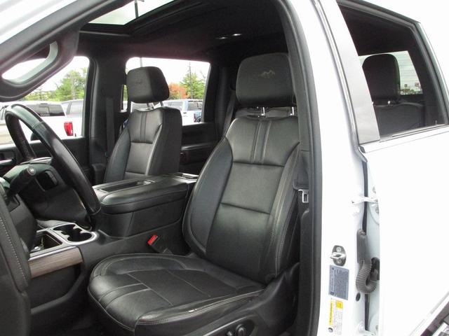 Photo of 2022 Summit White Chevrolet Silverado 2500
