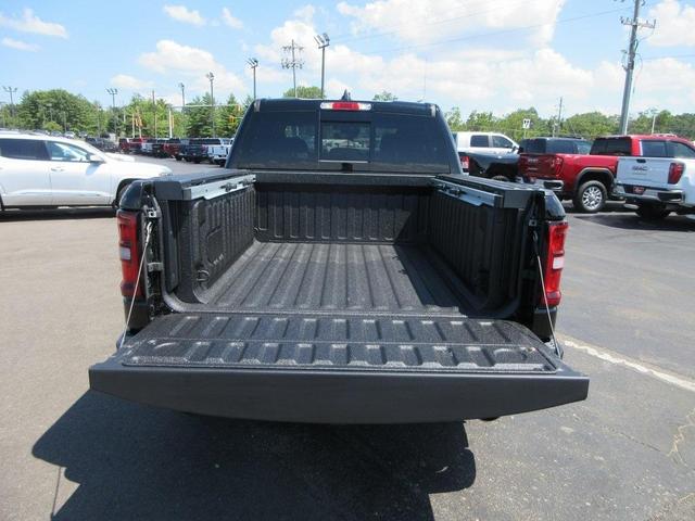 Photo of 2025 Diamond Black RAM 1500