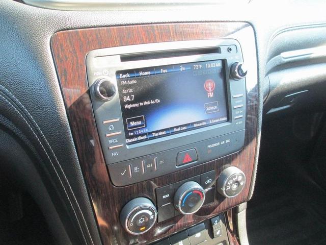 Photo of 2017 Mosaic Black Metallic Chevrolet Traverse