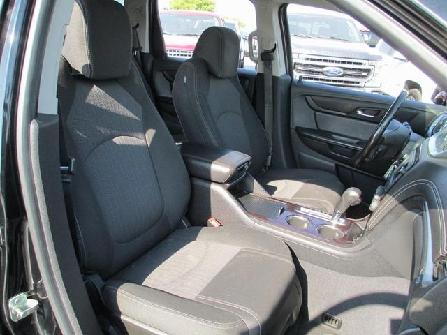 Photo of 2017 Mosaic Black Metallic Chevrolet Traverse