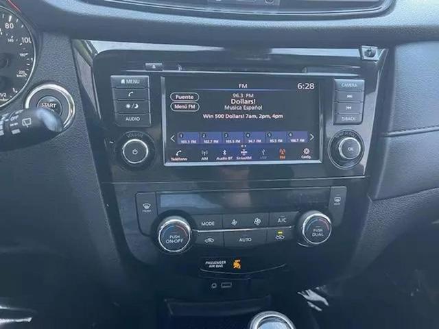 Photo of 2020 Scarlet Ember Tintcoat Nissan Rogue