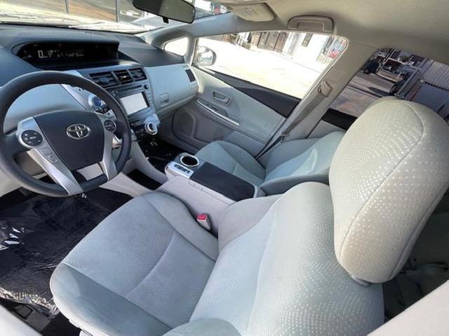 Photo of 2012  Toyota Prius v