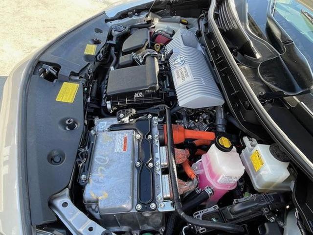 Photo of 2012  Toyota Prius v