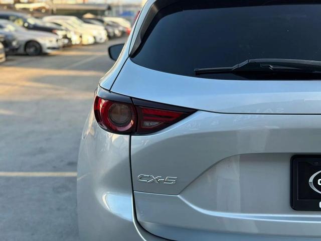 Photo of 2018 Sonic Silver Metallic Mazda CX-5