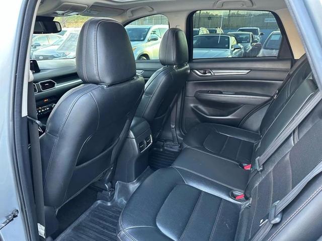 Photo of 2018 Sonic Silver Metallic Mazda CX-5